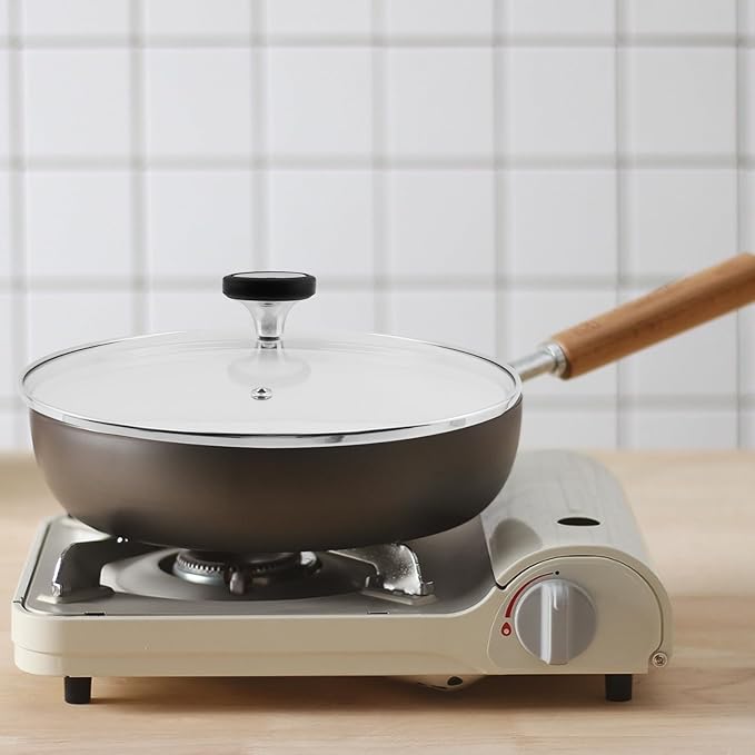 Woogim Anti-Slip Silicone Handle Glass Lid with Steam Vent 11 Inch,4mm Thick Tempered Glass Lids,Dishwasher and Oven Safe,Universal for Home Casseroles and Frying Pans,Well-sealed Pot Cover