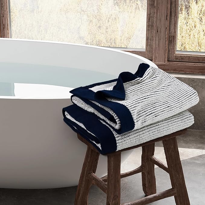 Cleanbear Fluffy Bath Towels for Bathroom, Shower Towel Set of 2, Jacquard Weaved Soft Cotton Cloths Navy-Blue, 54 by 28 Inches