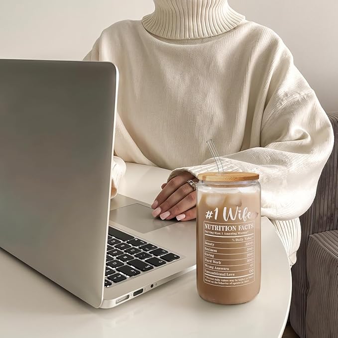 SANDJEST Wife Glass Can, Wifey Cup with Lid & Straw, Iced Coffee Aesthetic Cups, Idea Gift for Christmas Marriage Birthday Anniversary Valentine, Gifts for Women, 16oz