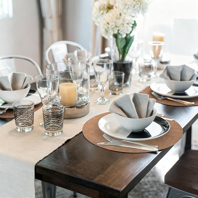 Maxpearl Round Placemats Set of 6, 13.8 inch Faux Leather Heat Resistant Table Mats, Non Slip Waterproof Wipeable Place Mats for Kitchen Dining Holiday Party Table Settings, Brown
