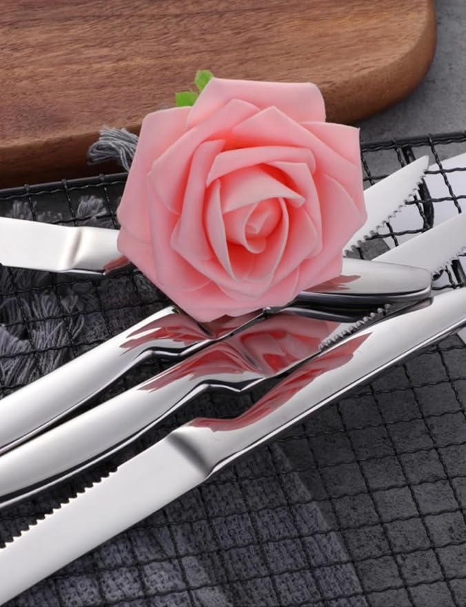 Buyer Star Steak Knife Set, 4-Piece Serrated Steak Cutlery Steak Knife, Silver Stainless Steel Steak Cutlery Knife for Home, Restaurant, Hotel, 22cm