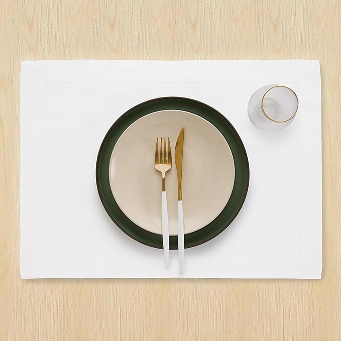 Solino Home Linen White Placemats Set of 4 - 100% Pure Linen Placemats 14 x 19 Inch for Winter, Valentines, Holiday, New Year - Fete