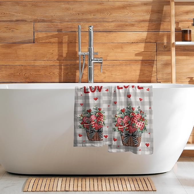 Imiss Buffalo Plaid Love Hand Towels Set of 2,Love Heart Leaves Basket Fingertip Guest Towel Holiday Farmhouse Decor Gift for Home Spa Bathroom Hotel