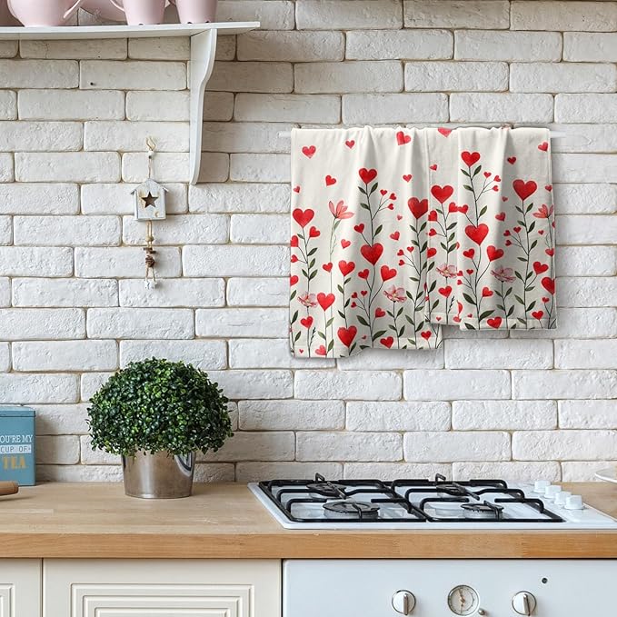 Imiss Red Love Hearts Hand Towels Set of 2 Flowers Holiday Bathroom Towel 14.4 x 28.3 Inch Wedding Farmhouse Decoration Fingertip Towels for Hotel Gym Spa