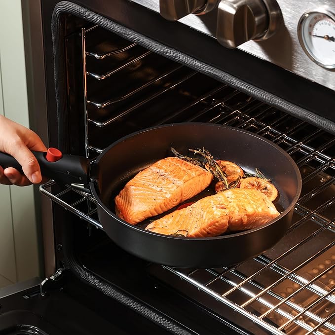 SENSARTE 17 Piece Pots and Pans Set, Nonstick Detachable Handle Cookware Set, Induction Thermo-Signal Cookware Set with Removable Handle, Healthy Non Stick for RV, Dishwasher & Oven Safe (Black)