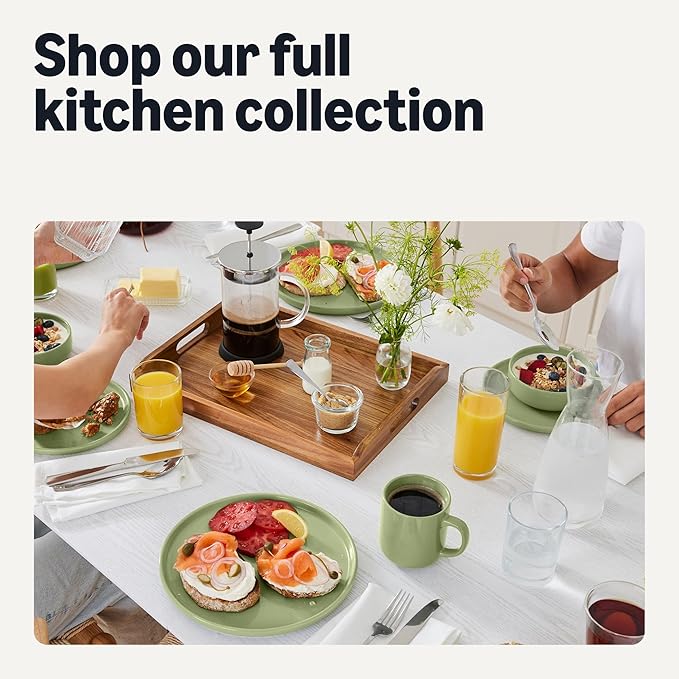 Amazon Basics Glazed Stoneware Bowls, Ceramic 4-Piece Set, Dishwasher-Safe, 5.5 in., Olive