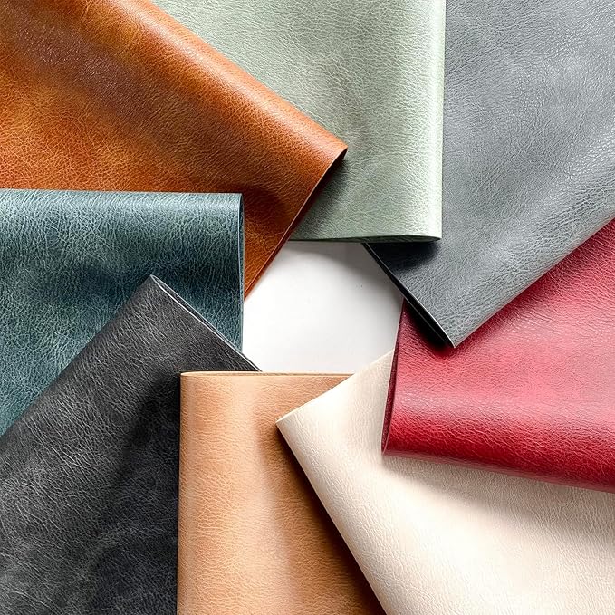 UnivoColors Washed Cowhide Pattern PU Leather Placemats Set of 4 Heat Resistant Kitchen Table Mats, Waterproof Wipeable for Party Decoration(Beige)