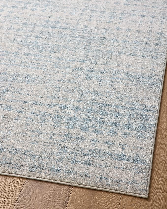 Loloi Kamala Collection KAM-04 Sky/Dove 2'-7" x 8'-0" Runner Rug