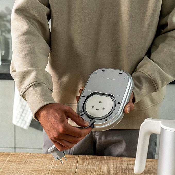 ZWILLING Enfinigy Cool Touch 1-Liter Electric Kettle, Cordless Tea Kettle & Hot Water - Silver