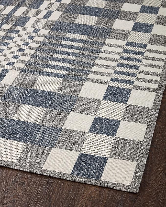 Loloi Rainier Collection RAI-04 Ivory/Denim 2'-3" x 7'-7" Runner Rug