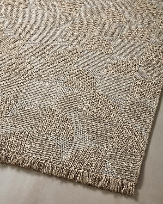 Loloi Dawn Collection Indoor/Outdoor DAW-08 Beige 5'-1" x 7'-7" Area Rug