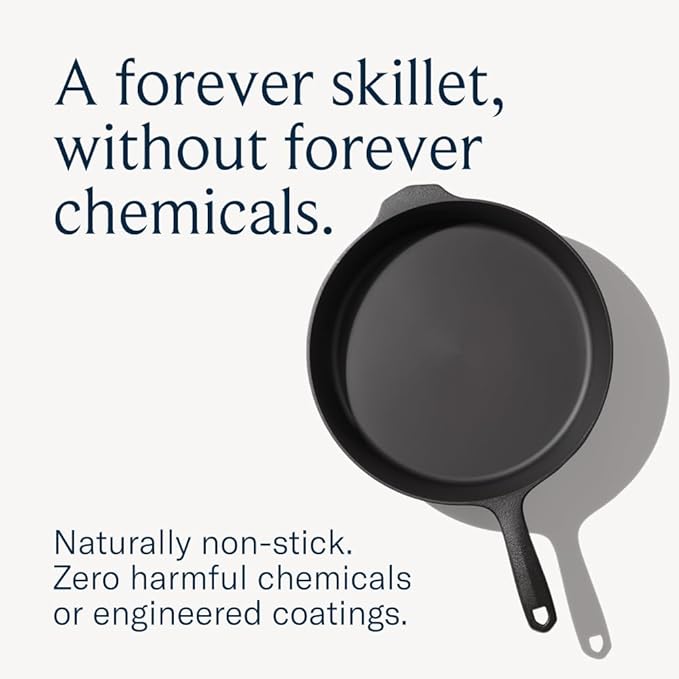 Field Company 10.25-Inch Cast Iron Skillet – Lightweight & Smooth, Made in USA, Pre-seasoned with Organic Oil – Perfect for 2–4 Servings (No.8 Medium)