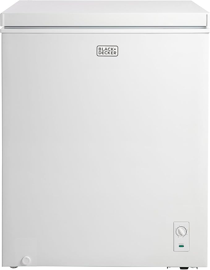 BLACK+DECKER 5.0 Cu. Ft. Chest Freezer, Holds up to 175 Lbs. of Frozen Food with Organizer Basket