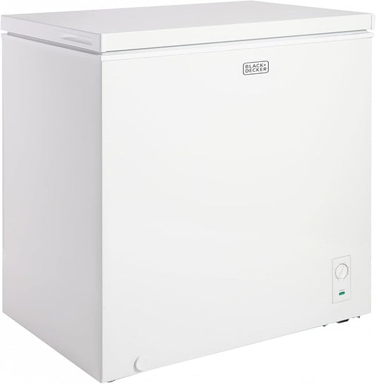 BLACK+DECKER 7.0 Cu. Ft. Chest Freezer, Holds up to 245 Lbs. of Frozen Food with Organizer Basket