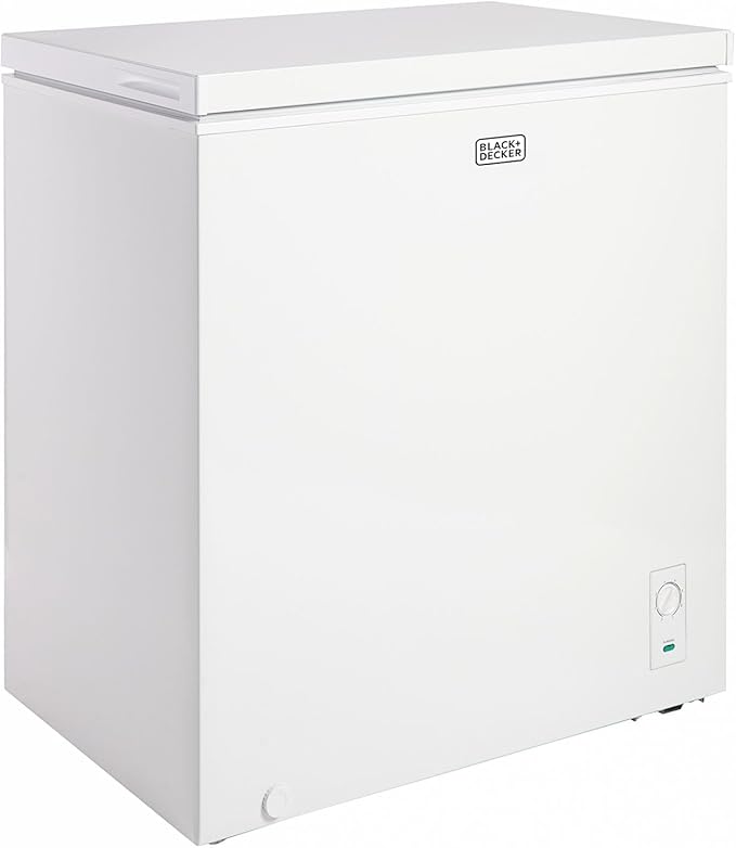 BLACK+DECKER 5.0 Cu. Ft. Chest Freezer, Holds up to 175 Lbs. of Frozen Food with Organizer Basket