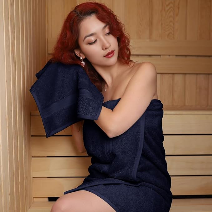 Extra Soft Bath Towels Set of 4 - Soft & Absorbent 100% Cotton, Hotel Quality - Includes 1 Shower Towel (28" x 56"), 1 Hand Towel (16"x28") and 2 Washcloths (12"x12") - Royal Blue