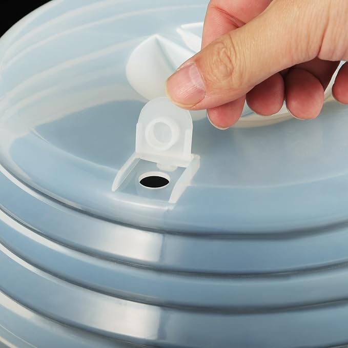 Kichwit Silicone Microwave Plate Cover Collapsible, Dishwasher Safe and BPA Free, White, 10.2"