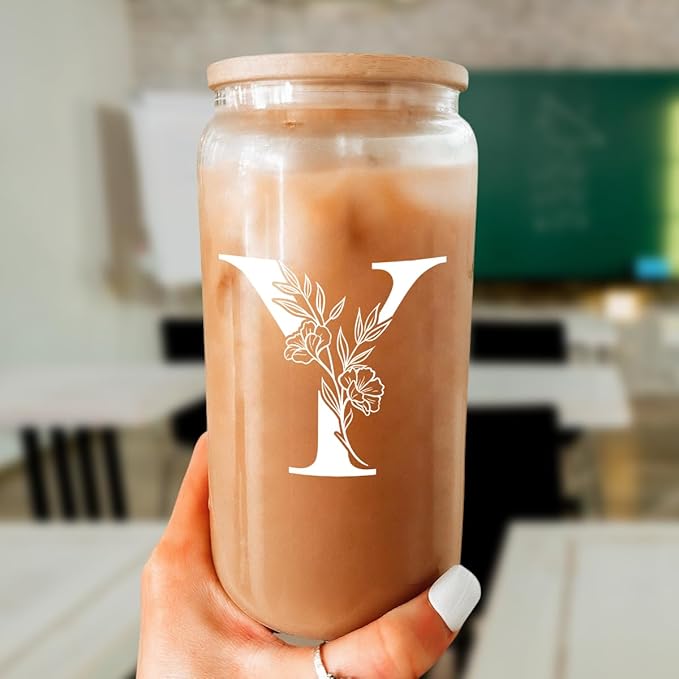 SANDJEST Monogrammed Gifts for Women - Monogram Y Initial Glass Cup 16 Oz Can Coffee Cups with Lid and Straw - Monogram Initials Gifts for Womens on Birthday