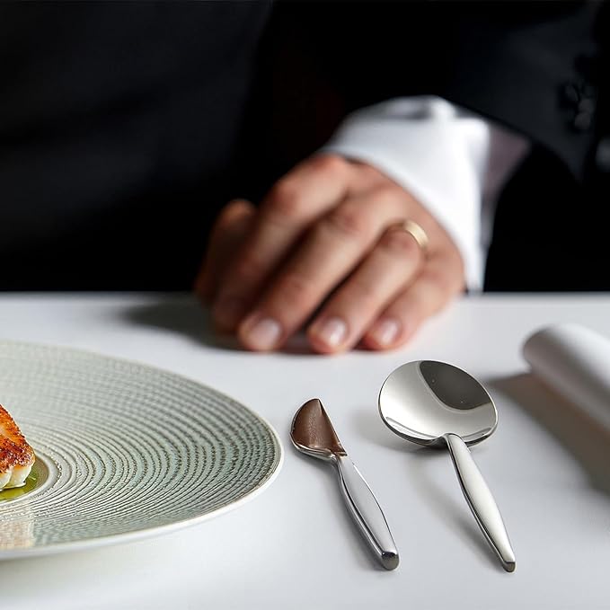 KINGSTONE Silverware Set, 20-Piece Flatware Set Cutlery Set Premium 18/10 Stainless Steel, Tableware Include Forks Knives Spoons for Home Kitchen Restaurant Wedding, Dishwasher Safe