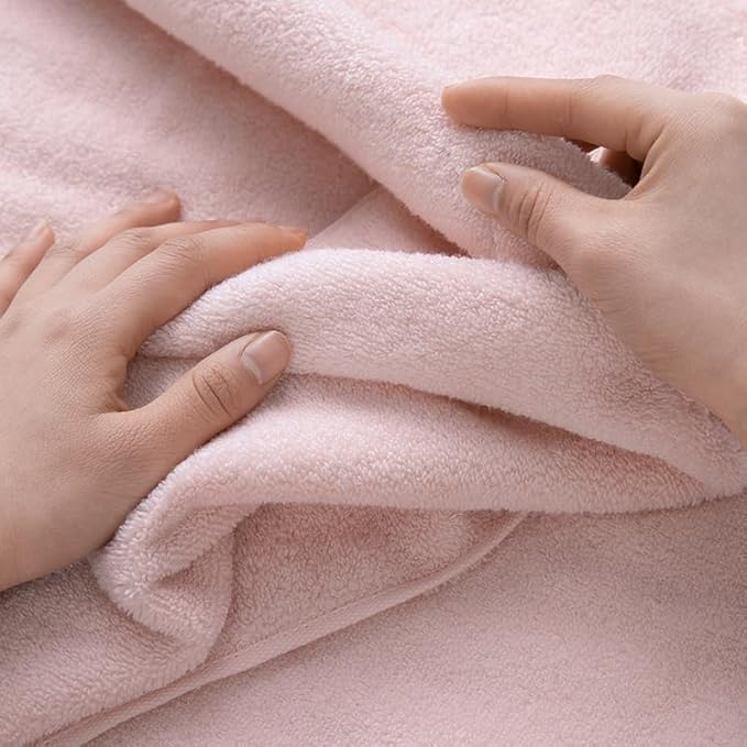 Vie Triomphe Facial Towels Washcloth (4 Pieces Plain and Elegant Face Towel Pro) Luxury Hand Towels for Bathroom,100% Cotton Quick Dry Absorbent Soft Hand Towel Set 13.38 * 31.49 Inch Wash Clothes