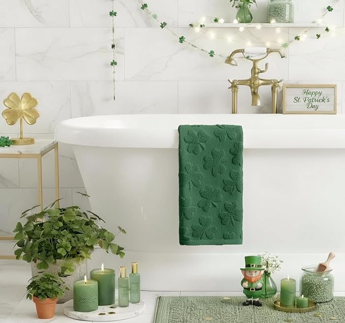 Artoid Mode 1 Pc Dark Green 3D Shamrock Jacquard Patrick Hand Towels for Bathroom, 100% Cotton Soft Absorbent Bathroom Decor Towels, 13.7 x 29.5 Inch