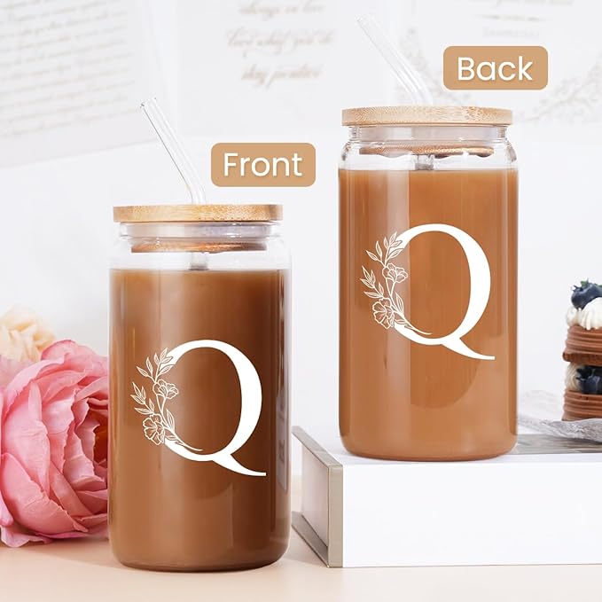 SANDJEST Monogrammed Gifts for Women - Monogram Q Initial Glass Cup 16 Oz Can Coffee Cups with Lid and Straw - Monogram Initials Gifts for Womens on Birthday
