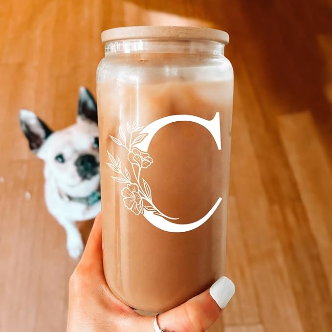 SANDJEST Monogrammed Gifts for Women - Monogram C Initial Glass Cup 16 Oz Can Coffee Cups with Lid and Straw - Monogram Initials Gifts for Womens on Birthday