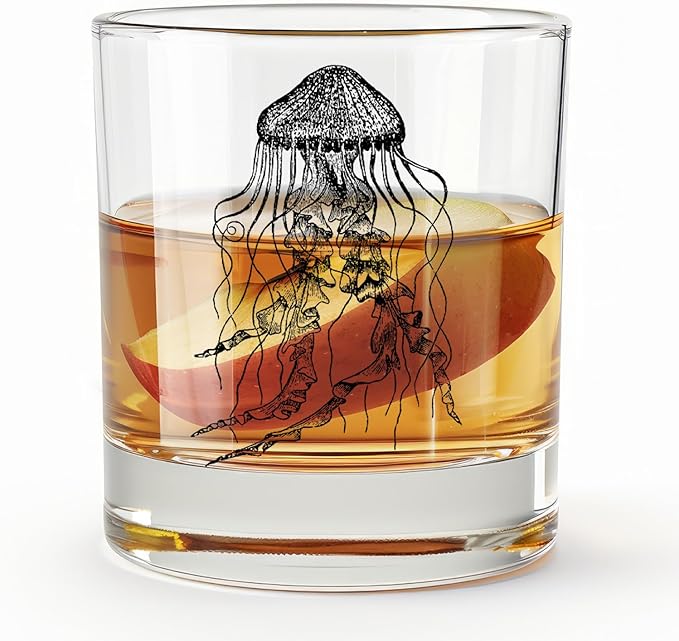 Ocean Jellyfish Beach Whiskey Glasses 10 oz, Gifts for Ocean Coastal Beach Lovers, Sea Life Jellyfish Old Fashioned Rocks Glasses Cup for Women Men Drinking Scotch Bourbon Liquor