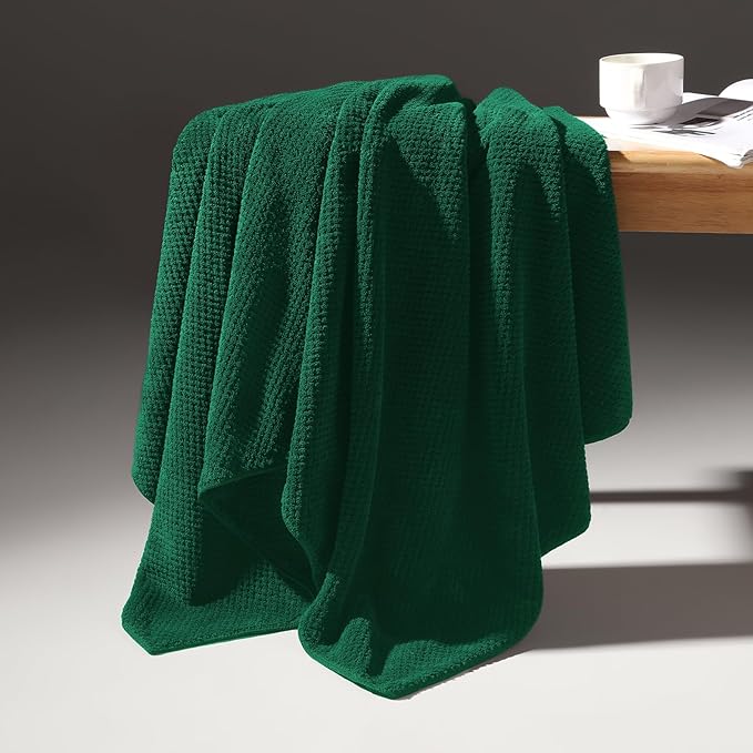 REDKISS Soft 6 Piece Bath Towel Set - 2 Bath Sheets, 2 Hand Towels, 2 Washcloths - Highly Absorbent, Quick Dry, Lightweight Towel Sets Collection, Premium Dark Green Towels for Bathroom, Gym & Spa