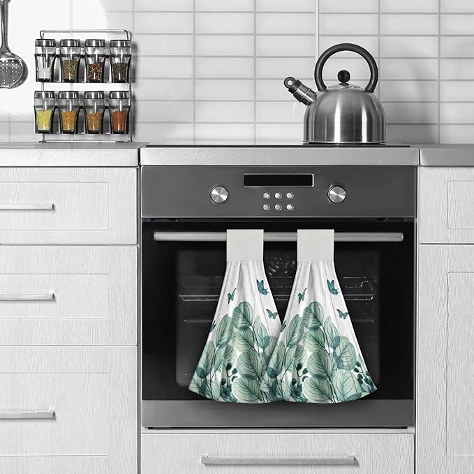 Green Leaf Hand Towels Eucalyptus Plant Hanging Kitchen Towels 2 Pcs Soft Dish Cloth with Loop Tie Towels for Bathroom Laundry Gym