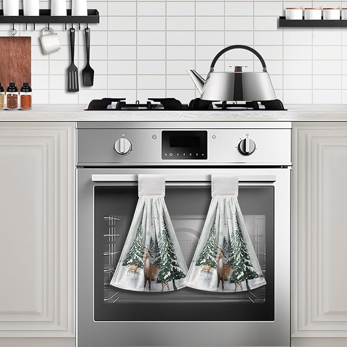Winter Deer Hand Towels with Hanging Loop Pine Tree Snowflake Tie Towel 2Pcs Snow Hanging Kitchen Towels Decorative Tea Towel Soft Absorbent Washcloth for Home Bathroom Decor