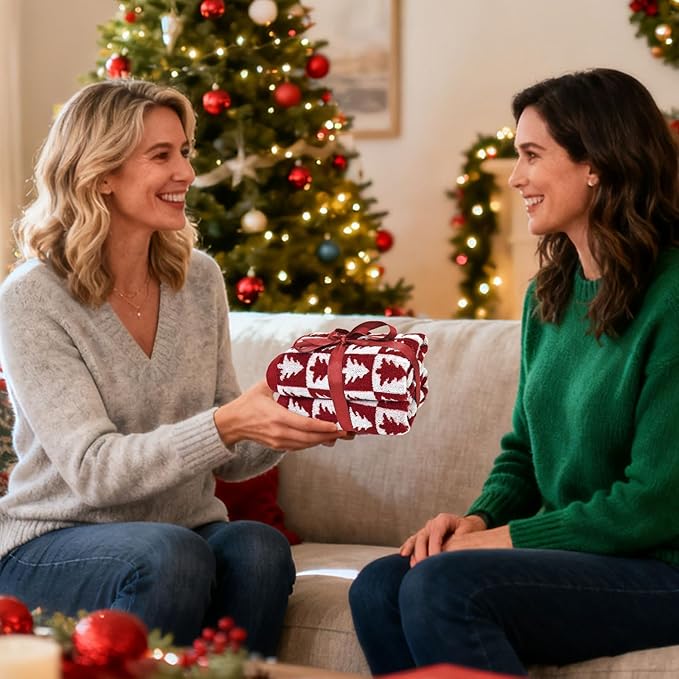 Jacquotha Red Christmas Hand Towels for Bathroom - 2-Piece Checkered & Xmas Tree Kitchen Towels, Festive Decor and Everyday Use, Cotton, 13” x 29”