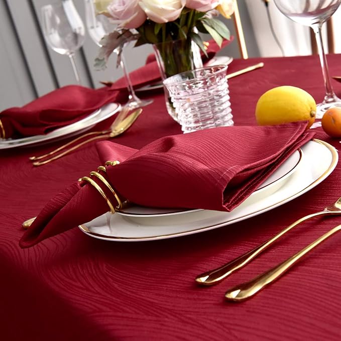 maxmill Jacquard Cloth Napkin 20 x 20 Inch Swirl Pattern Solid Washable Polyester Dinner Napkins Set of 4 with Hemmed Edges Great for Family Holiday Dinners Weddings Parties and Banquets Red