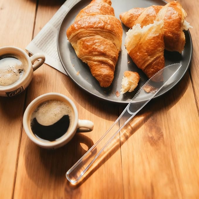 300 Count Clear Plastic Knives Disposable, Heavyweight Cutlery Sets Solid and Durable Plastic Silverware Utensils for Parties, Events and Everyday Use (Knives)