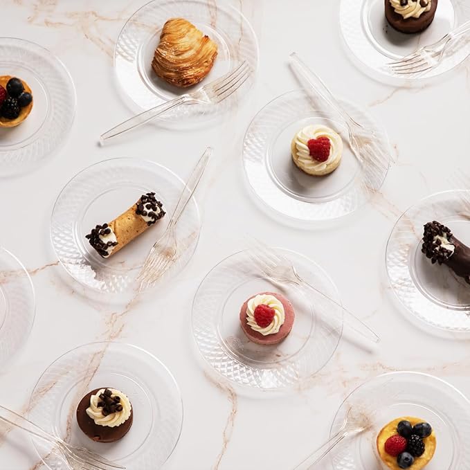 Prestee 180-Piece Gold Plastic Silverware Set - Durable Plasticware Includes 60 Forks, 60 Knives, 60 Spoons - Fancy, Disposable Plastic Utensils and Flatware for Weddings, Parties, and Holidays