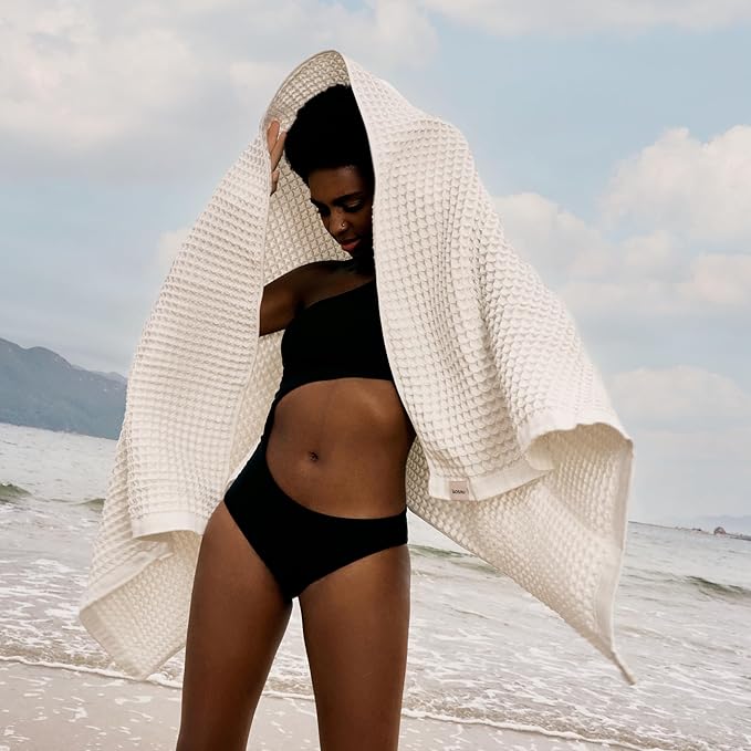 Luxury Organic Japanese Cotton Waffle Bath Towel | Thick, Absorbent, Quick Dry Bathroom Towels for Shower, Sauna, Onsen| Hotel & Spa Quality, Gift-Ready (Shell White, Bath Towel (Set of 2))