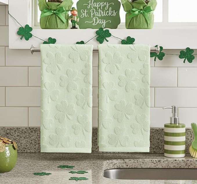 Artoid Mode 2 Pcs Light Green 3D Shamrock Jacquard Patrick Hand Towels for Bathroom, 100% Cotton Soft Absorbent Bathroom Decor Towels, 13.7 x 29.5 Inch