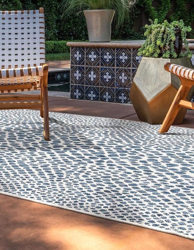 Unique Loom Outdoor Collection Area Rug - Cape Town (10' x 14' 1" Rectangle, Blue/ Olive)