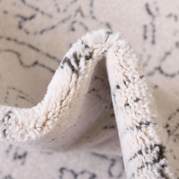 Unique Loom Isabella Collection Area Rug - Adjani (5' 1" Square, White/ Blue)