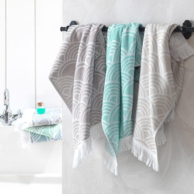 sea me at home Turkish Hand Towels for Bathroom, Kitchen Towels Decorative Set of 2, Luxury Turkish Cotton Dish Tea Towels 14 x 30 Inches for Modern, Boho, and Farmhouse Decor (Green Waves)