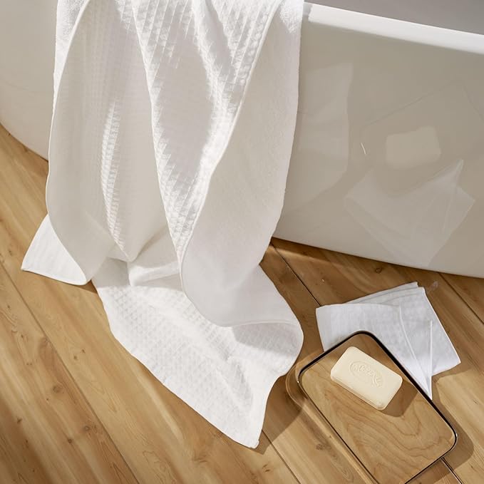 UCHINO Waffle Twist Cotton Weave Washcloth Towel for Bathroom Lightweight Absorbent Quick Dry Honeycomb Texture Solid Terry Loop Reverse 13" x 13", 1 Wash Cloth, White