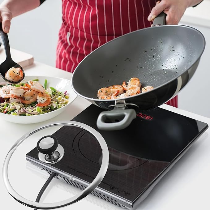 Woogim 9.5 Inch Tempered Glass Lid with Silicone Handle,Wide Edge for Secure Seal,Universal Cookware Cover, Dishwasher Safe,Oven Compatible up to 480℉,Compatible with Induction & Ceramic Cooktops