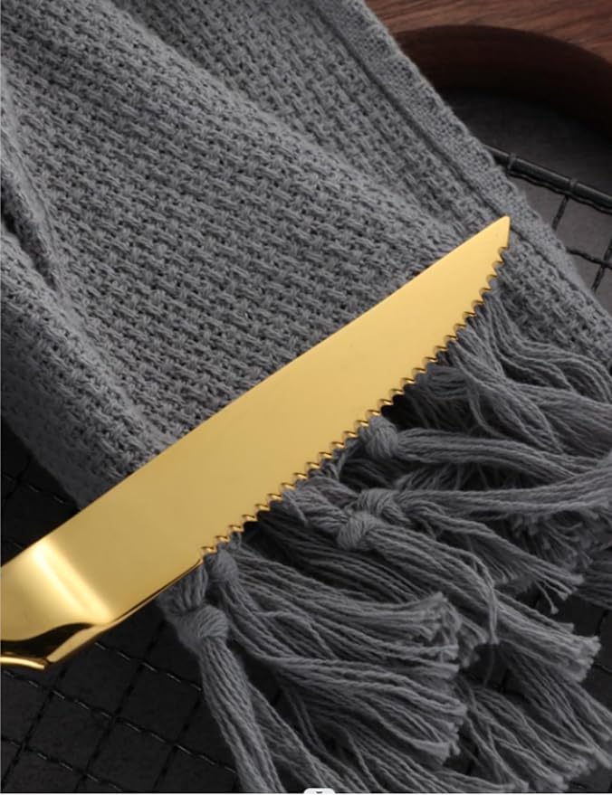 Buyer Star Steak Knife Set, 4-Piece Serrated Steak Cutlery Steak Knife, Gold Stainless Steel Steak Cutlery Knife for Home, Restaurant, Hotel, 22cm