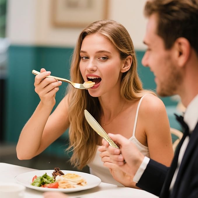 WELLIFE 300PCS Gold Plastic Cutlery,Pre Rolled Silverware Set Disposable,Gold Disposable Utensils,Includes: 75 Forks, 75 Knives, 75 Spoons, 75 Napkins, Christmas Silverware