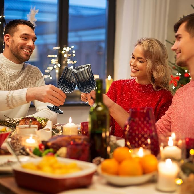 XUWAIDSGN 7oz Plastic Vintage Wine Glasses Drinking Glasses Unbreakable Wedding Glassware Crystal Water Goblets Reusable Drinkware Vintage Champagne Flutes (48, Black)