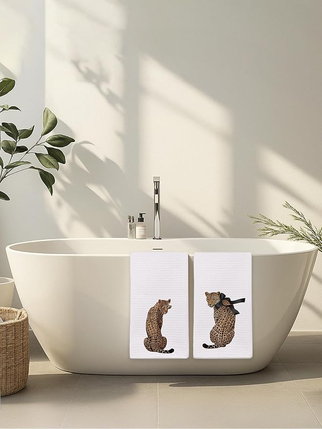 Leopard Bathroom Hand Towels Set of 2 - Trendy Cheetah Print Bathroom Kitchen Decor, Cheetah Room Decor, Leopard Print Decorative Kitchen Hand Towel Gifts, Housewarming Gift Idea New Home412