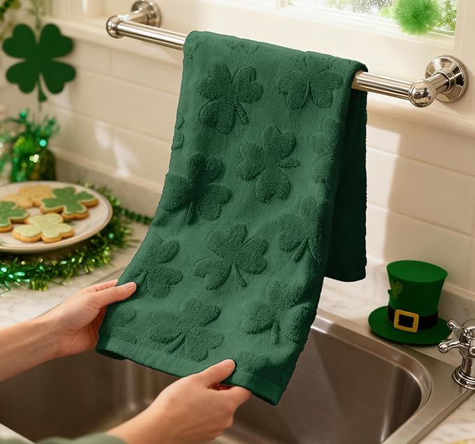 Artoid Mode 1 Pc Dark Green 3D Shamrock Jacquard Patrick Hand Towels for Bathroom, 100% Cotton Soft Absorbent Bathroom Decor Towels, 13.7 x 29.5 Inch