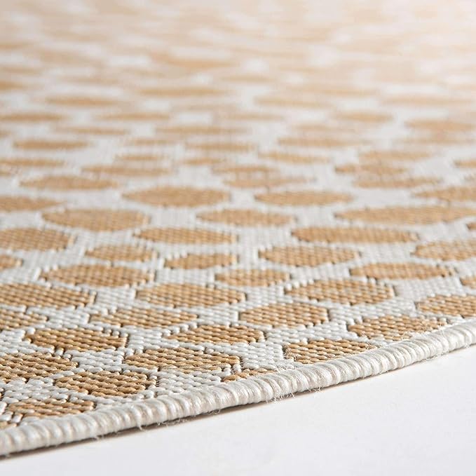 Unique Loom Outdoor Collection Area Rug - Cape Town (4' 1' Round, Dark Beige/ Ivory)