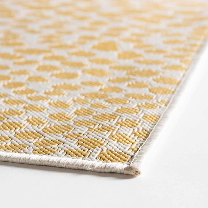 Unique Loom Jill Zarin Outdoor Collection Area Rug - Cape Town (3' 3'' x 5' 3'' Rectangle, Yellow Ivory/ Ivory)