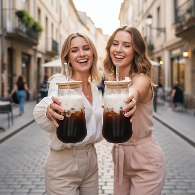 Ruckae Borosilicate Glass Cups with Lids and Straws,16oz Reusable Iced Coffee Cup with Lid Glass Cups 4 Pack for Coffee Bar Accessories,Smoothie,Juice,Durable Clear Tumbler Cups for Home,Office,Travel